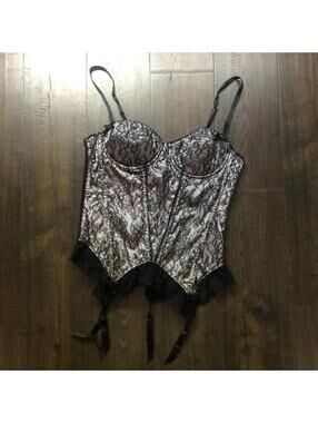 Victoria's Secret Sexy Lil Thing Black White Lace Bustier Corset Top Garter 36C
